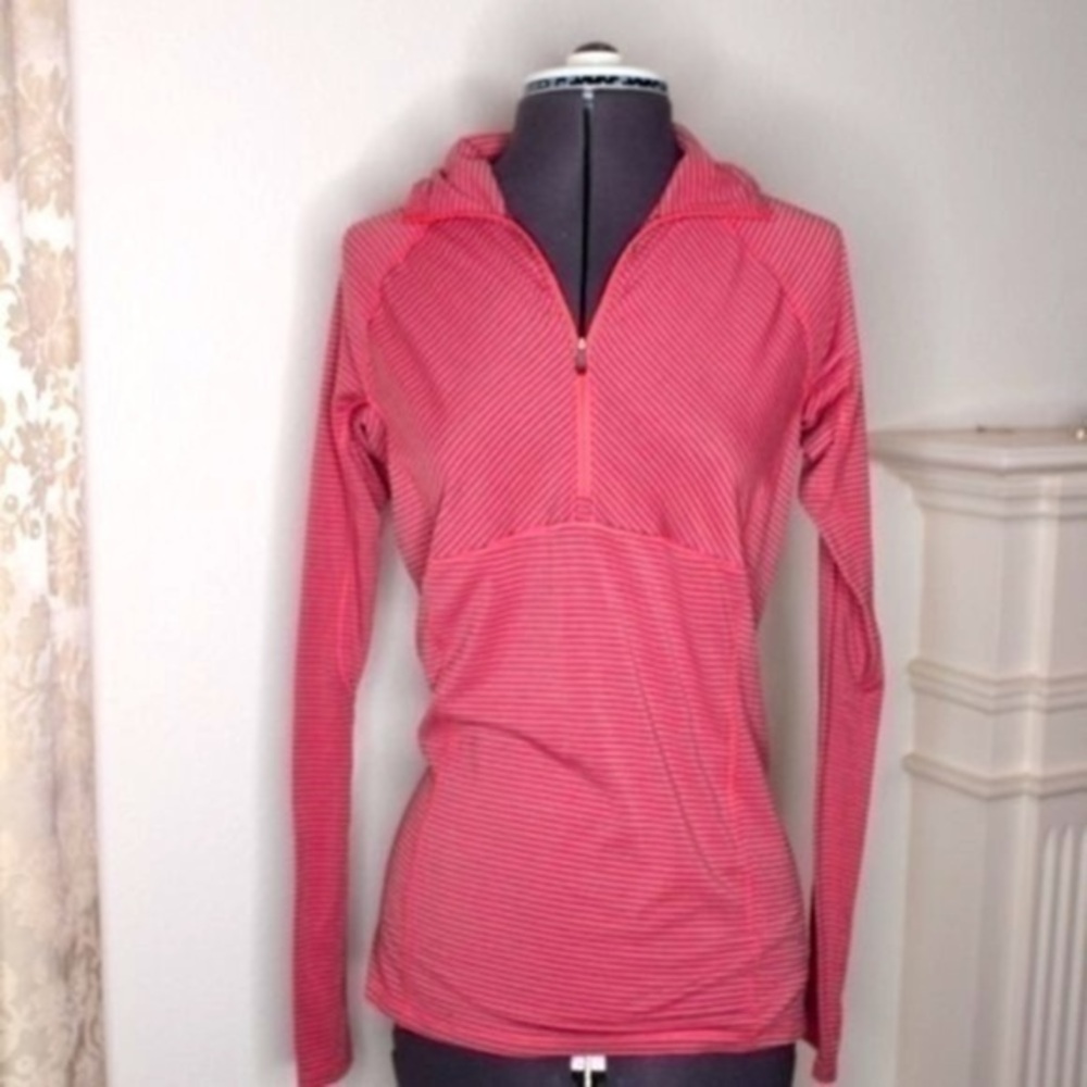 Columbia top pull over topsmall pink pullover top